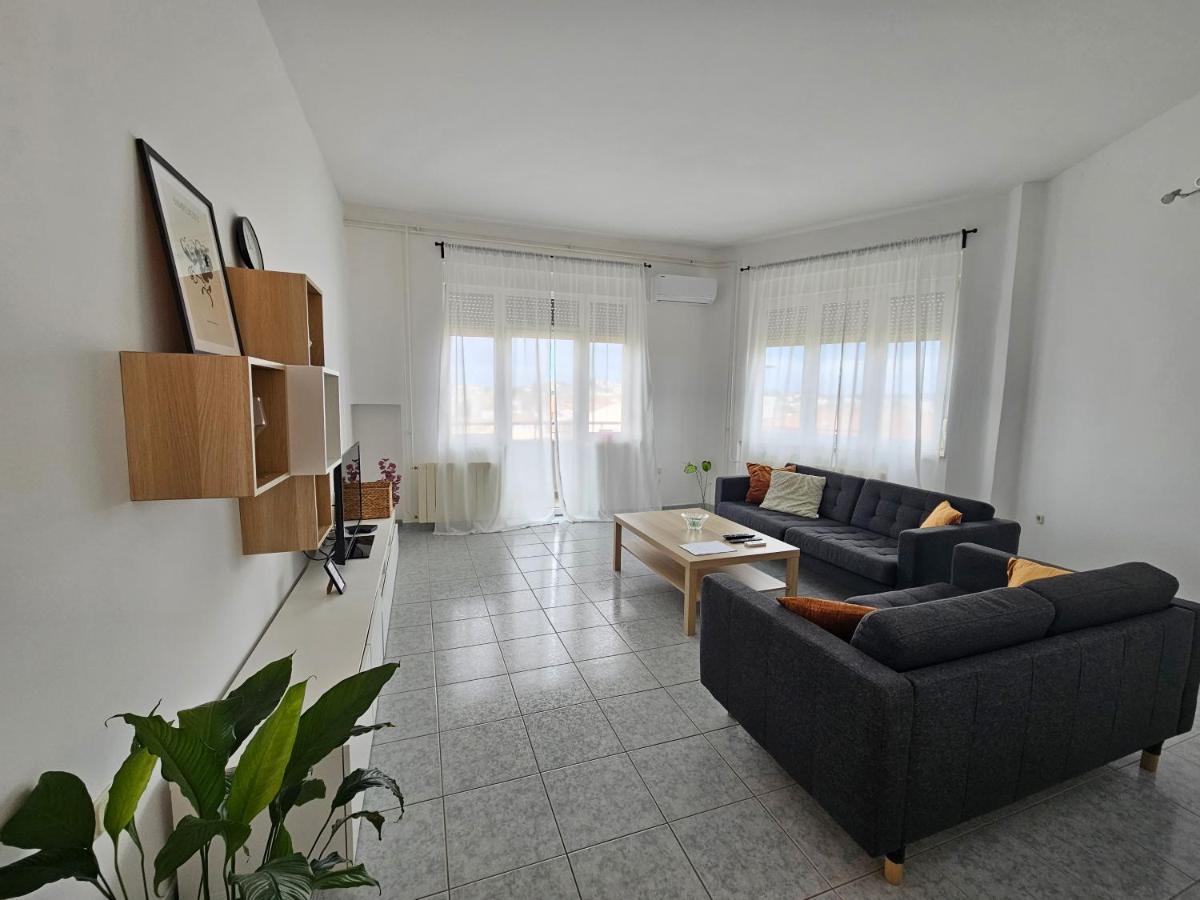 Ferienwohnung Giardini Panorama - Penthouse In The Heart Of Pula Exterior foto