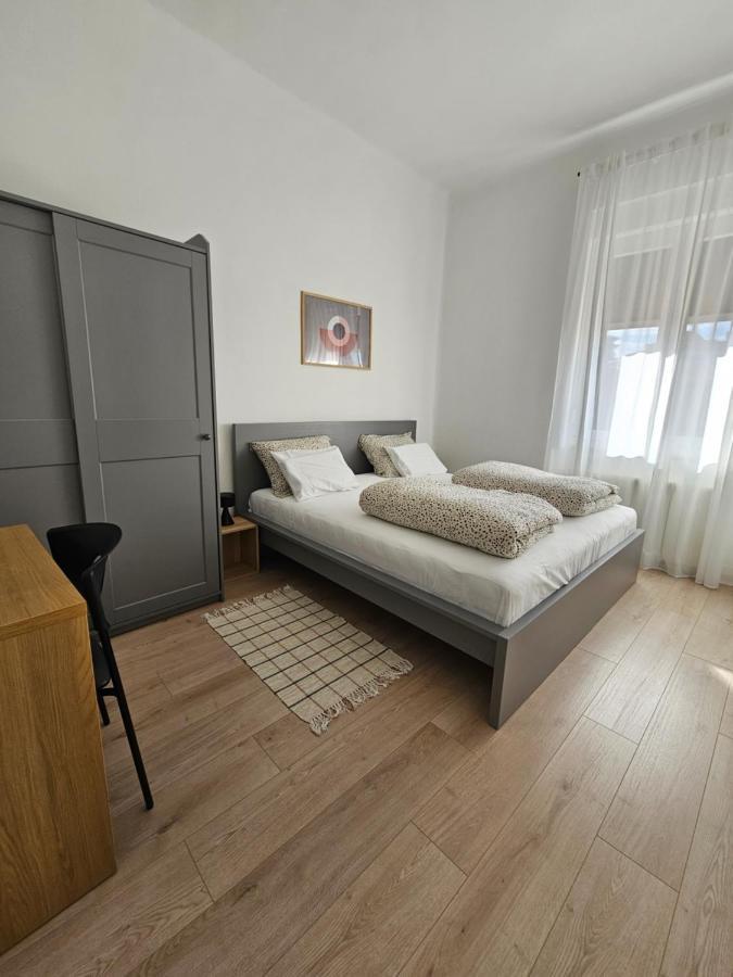 Ferienwohnung Giardini Panorama - Penthouse In The Heart Of Pula Exterior foto
